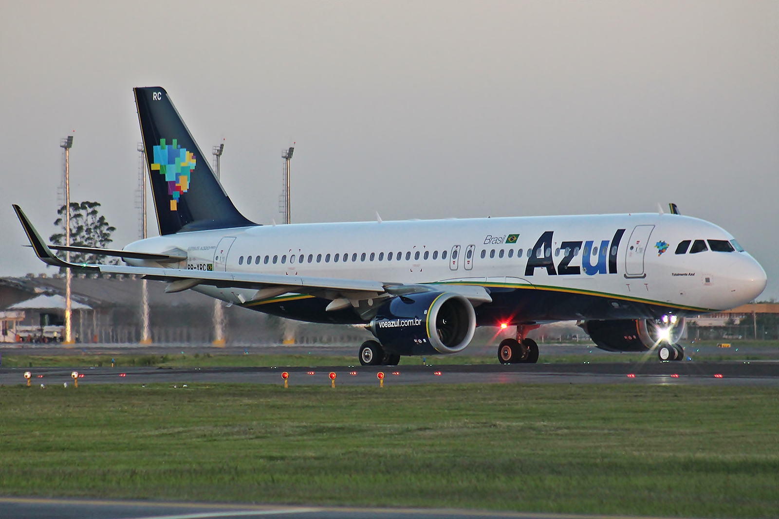 Azul Linhas Aéreas vai operar 03 voos Recife-Aracati-Recife
