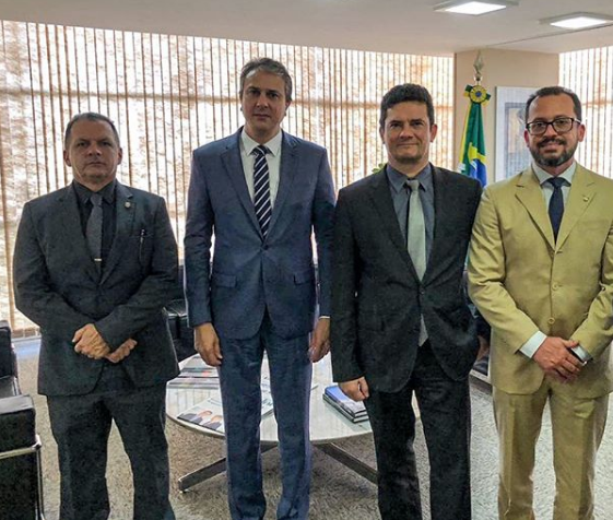 Chefe do Executivo Cearense em reunião com Sergio Moro, em Brasilia