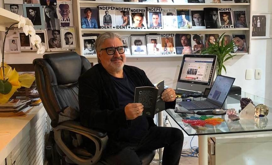 Sérgio Mattos lança seu primeiro livro de poesias “Era uma vez um poeta”