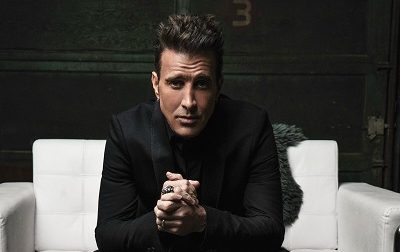 Scott Stapp apresenta hits do Creed e seu novo álbum no Brasil