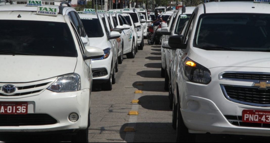 Prefeitura de Fortaleza promove curso de qualificação para taxistas