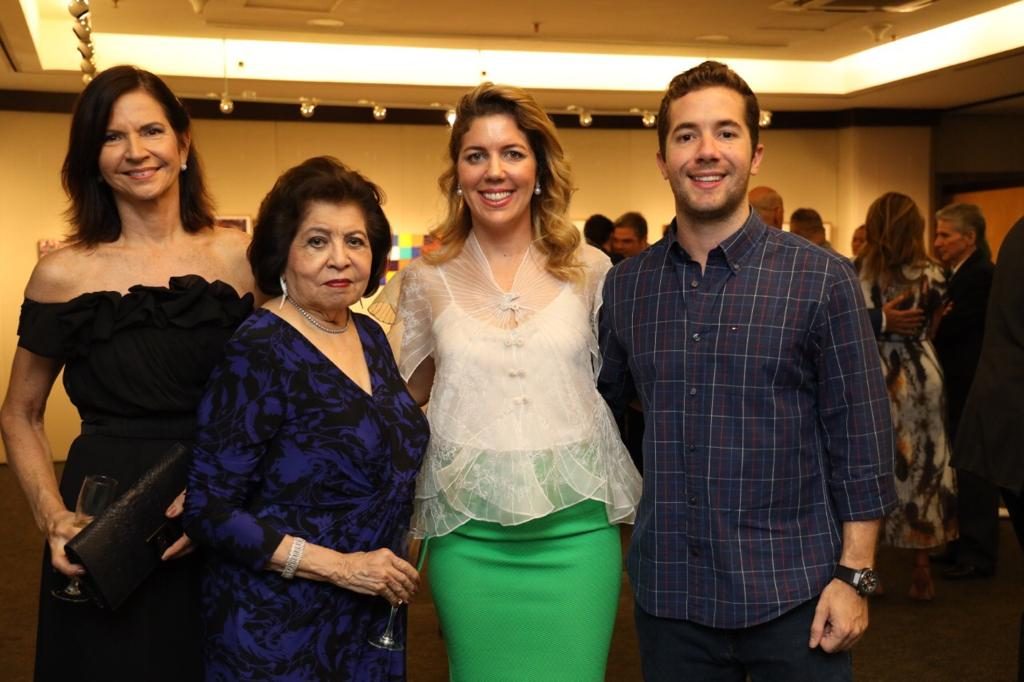 Cristiane Bastos, Edir Rolim e Ticiana Rolim Queiros