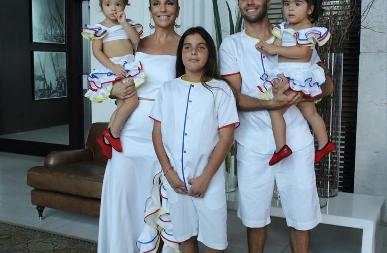 Ivete Sangalo celebra o aniversário das gêmeas com foto inédita da família