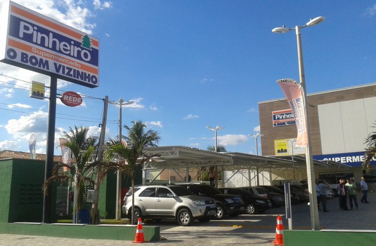 Supermercado Pinheiro adota medidas de prevenção e tranquiliza a população sobre o abastecimento das lojas