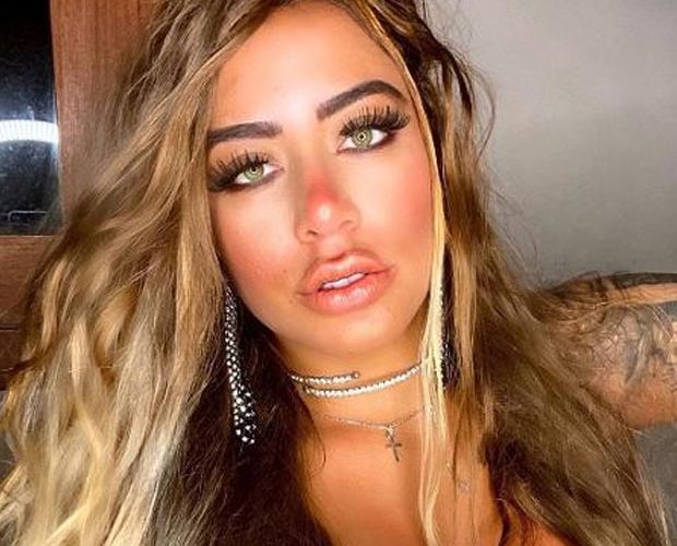 Irmã de Neymar está grávida de 5 meses de Gabigol; pai da moça está revoltado