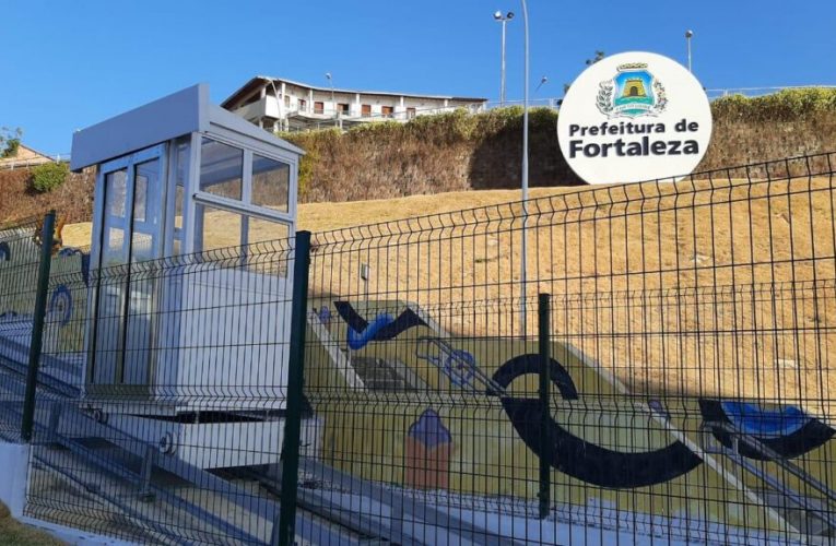 Mirante em Fortaleza (CE) ganha elevador sobre trilhos
