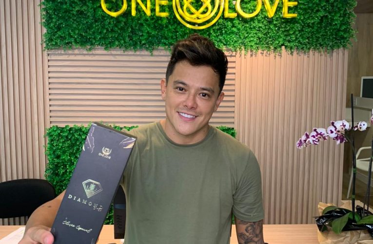 Cabeleireiro Kazuo Noto desenvolve produto exclusivo que paralisa quebra dos fios e regenera os cabelos das mulheres