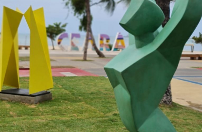 Últimos dias para conferir exposição de esculturas: Formas e Cores à Beira Mar