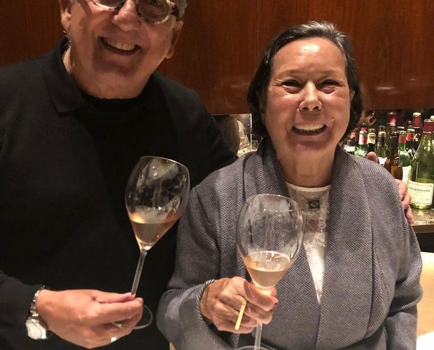 Galvão Bueno postou uma foto com a mãe e celebrou os 92 anos da D. Mildred
