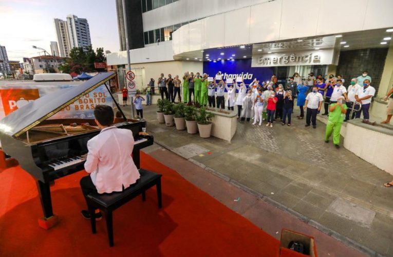 Projeto Pôr do Sol Fortaleza retorna com nova homenagem aos profissionais da Saúde