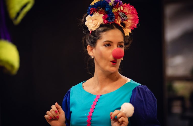 Mostra Brasileira de Teatro Transcendental leva espetáculos para comunidades indígenas e quilombolas, pessoas com deficiência, presidiários, bairros com alta vulnerabilidade social e escolas públicas 