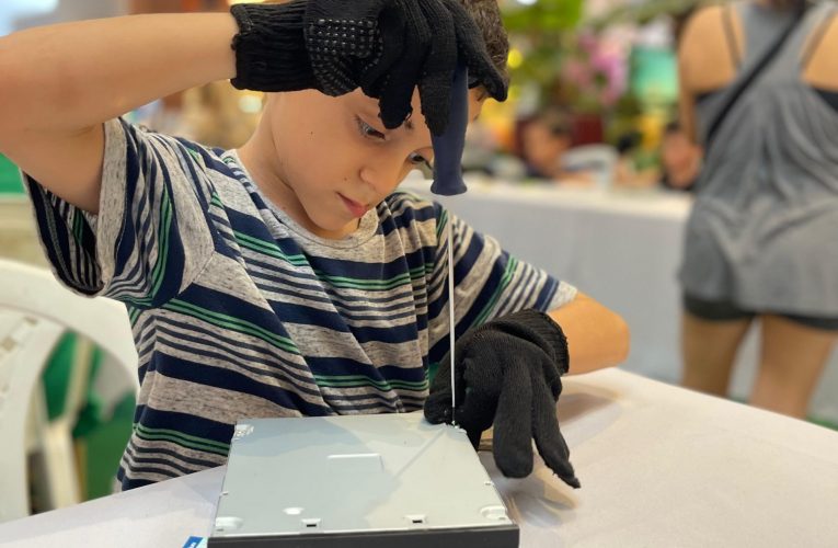 Feira EcoTech leva robôs, tecnologia retrô e consciência ambiental ao Shopping Eusébio