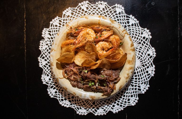 Gastronomia regional e música ao vivo dão o tom da semana no Esquina Brasil/Nega Teresa