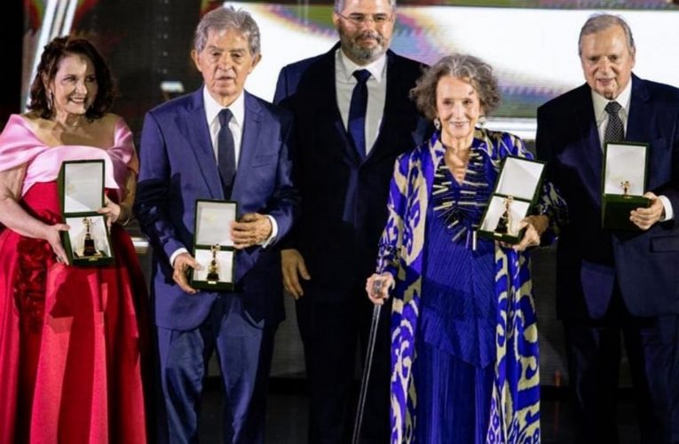 Sereia de Ouro: O Legado Brilhante da Família Edson Queiroz que Inspira o Ceará