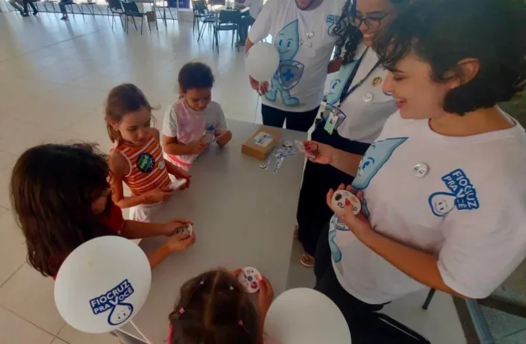 Fiocruz Ceará leva saúde, ciência e cidadania à população em dia de serviços gratuitos e atividades culturais