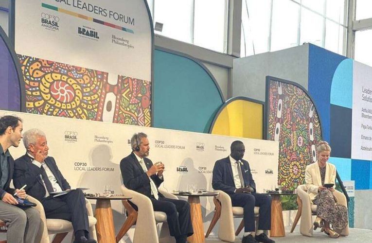 Governador Elmano participa do Fórum de Líderes Locais da COP30 e discursa sobre transição energética equitativa