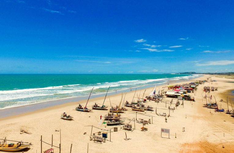 AQUIRAZ  É DESTINO DE DUNAS, PRAIAS E LAGOAS