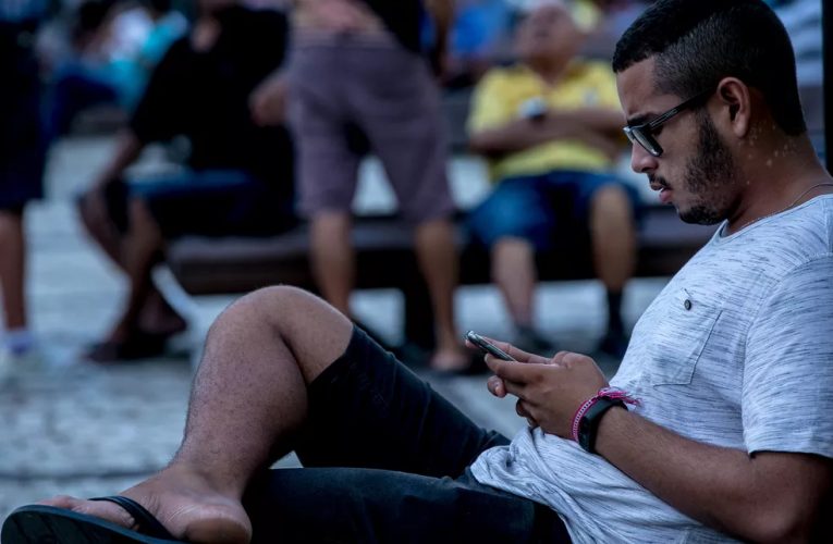 Em 2025, quase 900 mil novos usuários têm acesso gratuito à Internet pelo Ceará Conectado