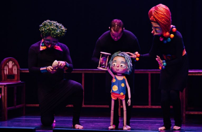 CAIXA CULTURAL FORTALEZA APRESENTA O ESPETÁCULO “AZUL”, UMA REFLEXÃO POÉTICA SOBRE NEURODIVERSIDADE E CONVIVÊNCIA