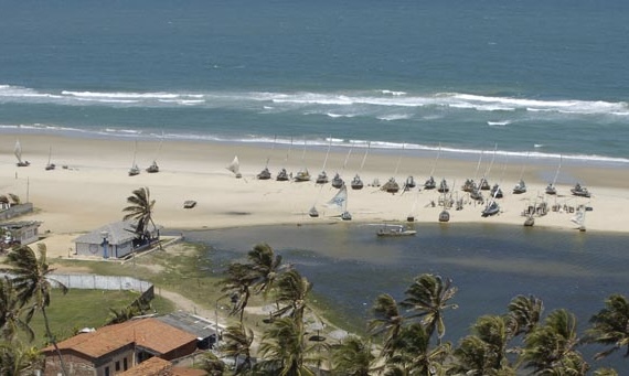 AQUIRAZ É DESTINO DE DUNAS, PRAIAS E LAGOAS