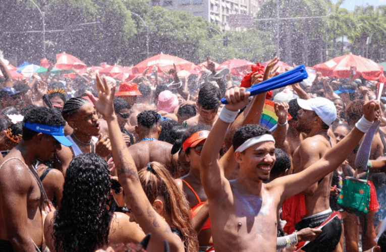 Carnaval exige atenção redobrada com dinheiro e dados para evitar golpes e prejuízos; especialista compartilha orientações