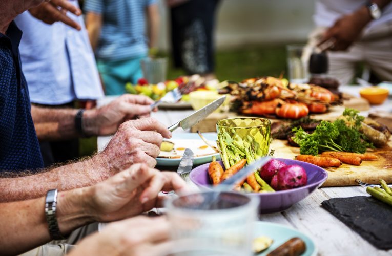 Feira 300 celebra sabores e economia criativa na Praia de Iracema em comemoração ao tricentenário de Fortaleza