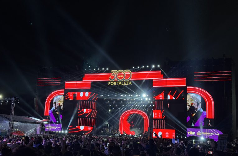 Noite Histórica no Aterrinho: Fortaleza Celebra 300 Anos com Multidão e Grandes Estrelas